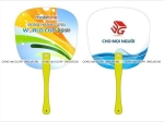 Quạt Nhựa In Logo –  Quảng Bá Thương Hiệu Sang Trọng & Bền Vững
